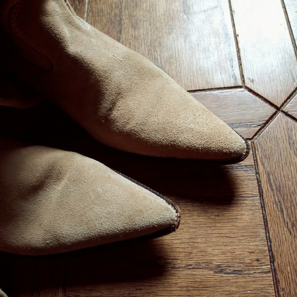 ❌❌Sold❌❌ {Michael Kors} Avery Suede Slouchy Boots - Picture 5 of 8
